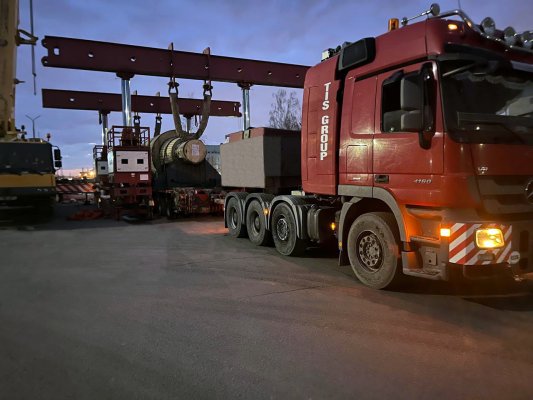 <h1>Integrierte Logistik für Frachten über 230 Tonnen</h1> <h1>Integrierte Logistik für Frachten über 230 Tonnen</h1>