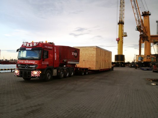 汽车运输超大型装备 3